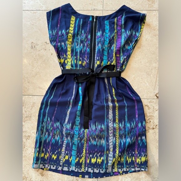 Bebop Colorful Sleeveless Pleated Dress Size M with Pockets!!!!!!! - Picture 2 of 9